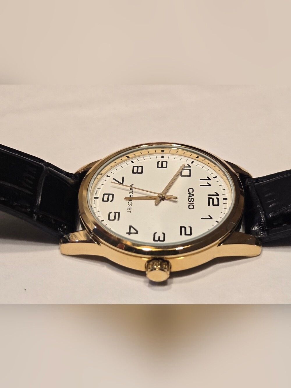 Casio Men's Black Leather Quartz Watch - Picture 11 of 11